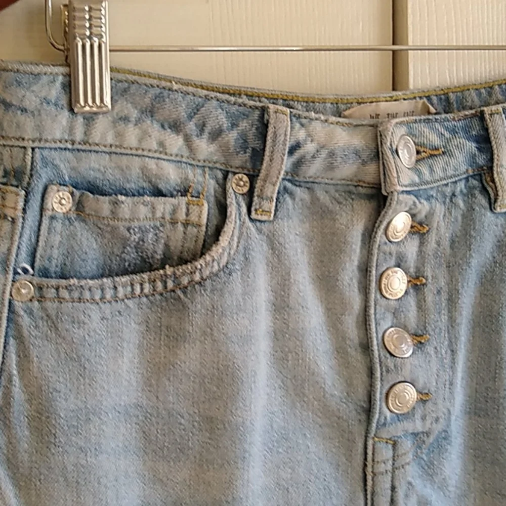 We the Free destressed mini skirt size 28